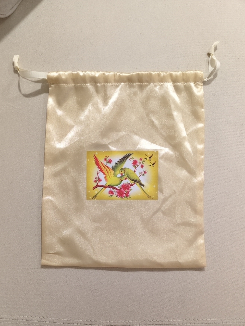 Cream Drawstring Jewelry Bag with Parrot Print